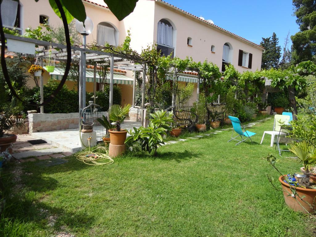 Hotel Punta E Mare Des Ou Des T2 Cargèse
